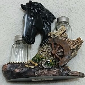 Vintage Black Horse Figure Salt & Pepper Shaker.
